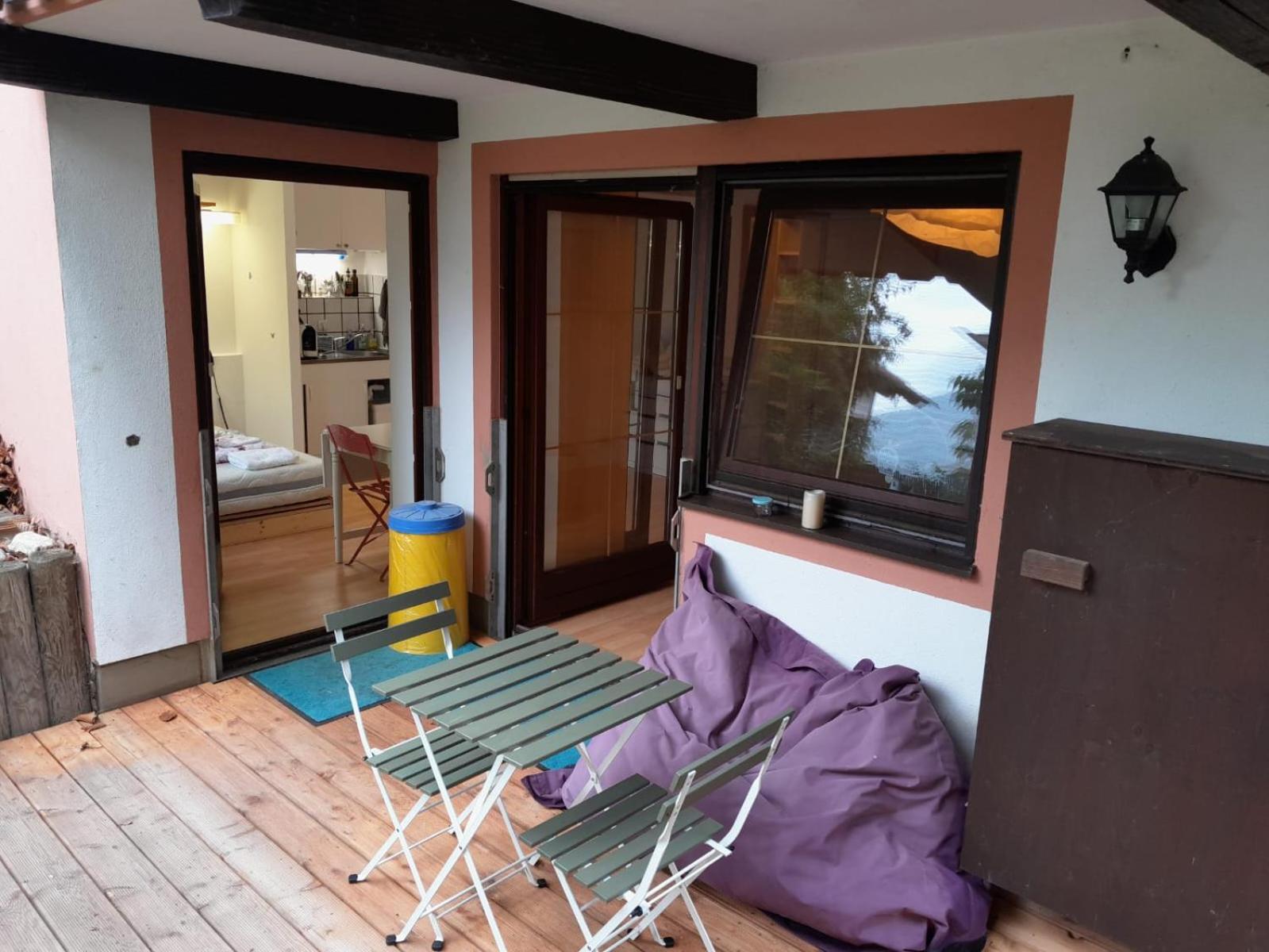 Apartment Mit Kueche Und Balkon Oder Terrasse, Ruhig Und Gut Erreichbar Piding Buitenkant foto