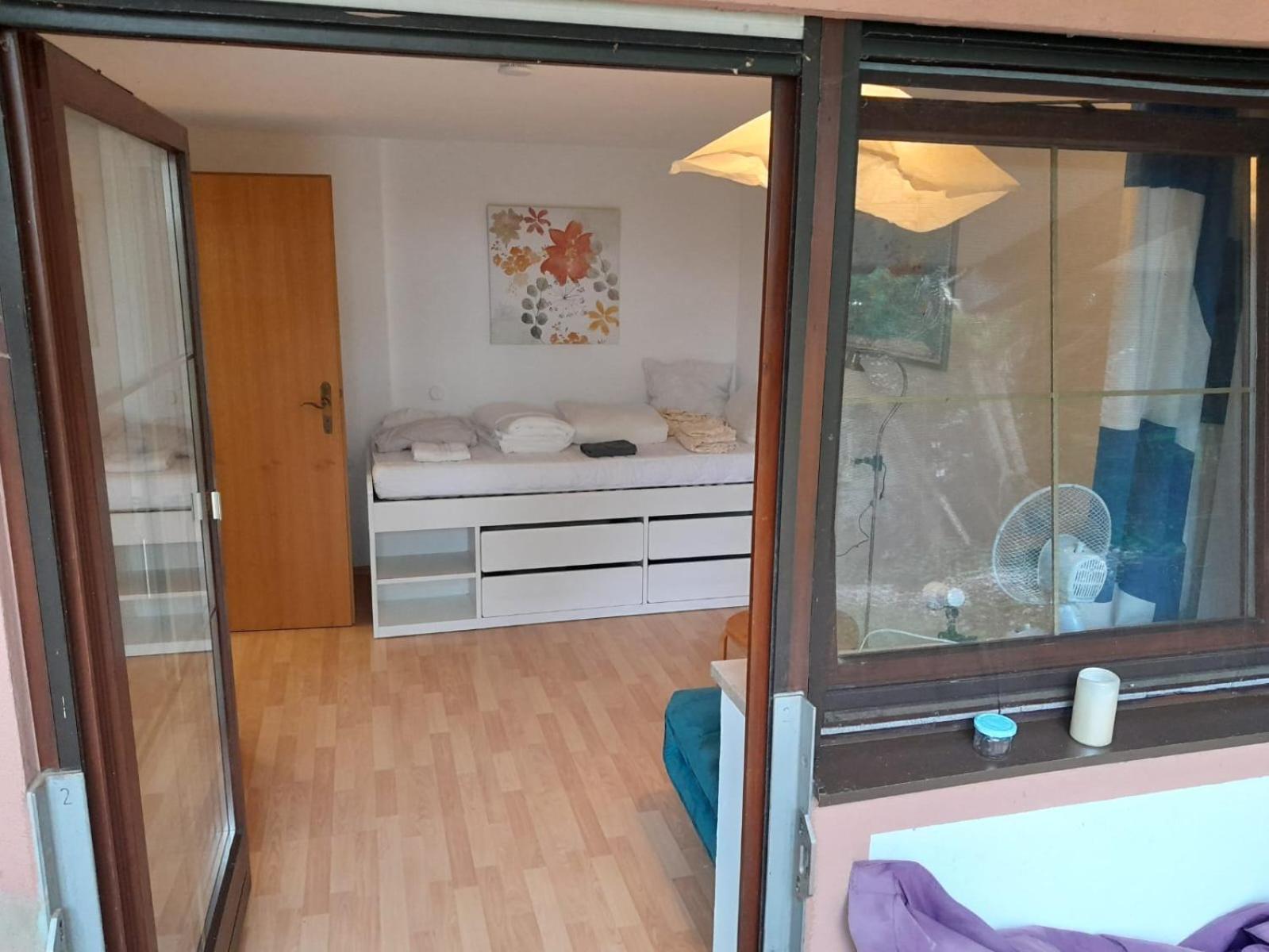 Apartment Mit Kueche Und Balkon Oder Terrasse, Ruhig Und Gut Erreichbar Piding Buitenkant foto