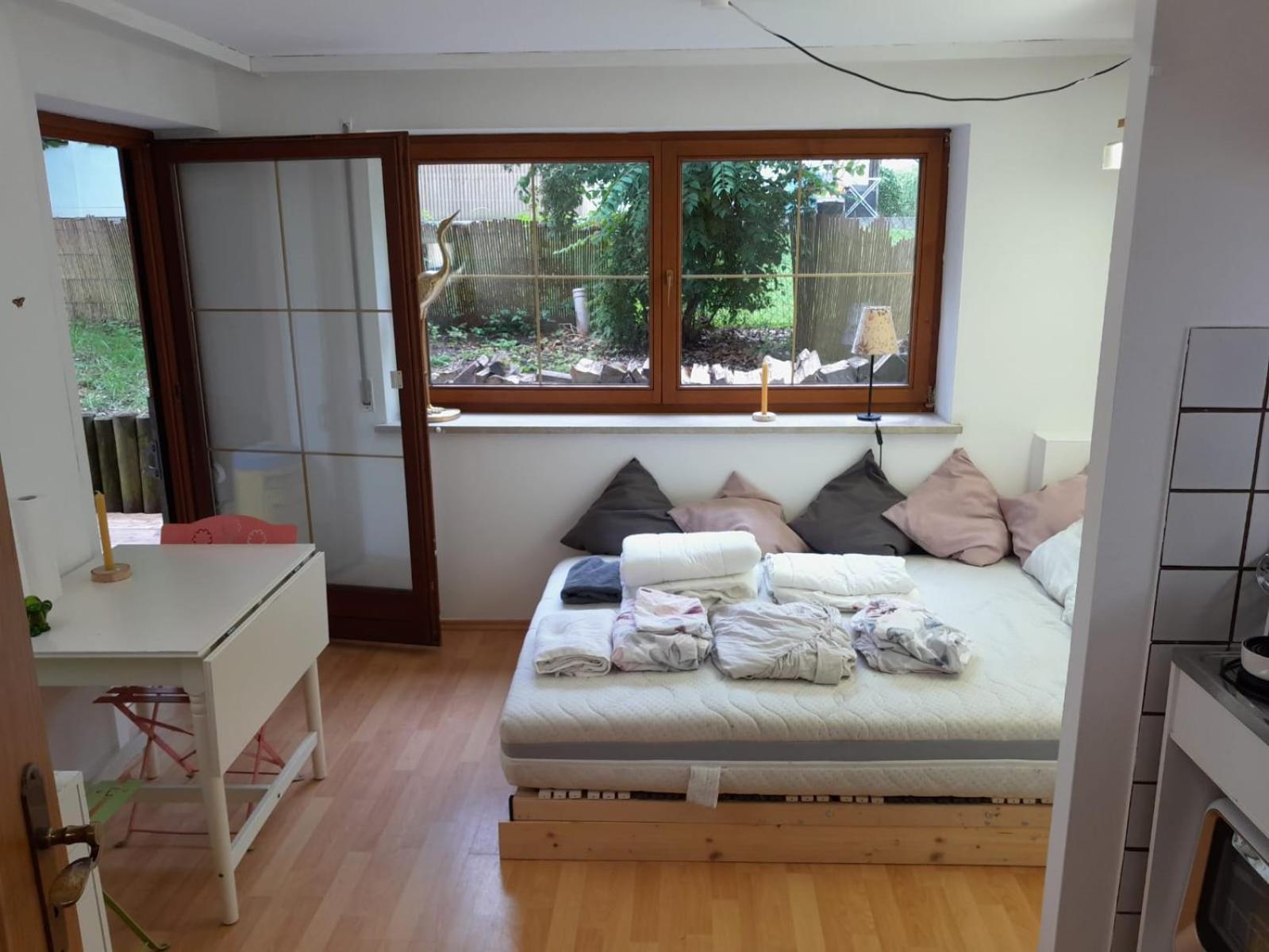 Apartment Mit Kueche Und Balkon Oder Terrasse, Ruhig Und Gut Erreichbar Piding Buitenkant foto